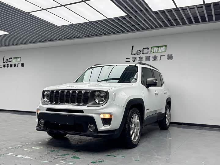 Jeep Renegade 2019 2019款 220T 自动精英版