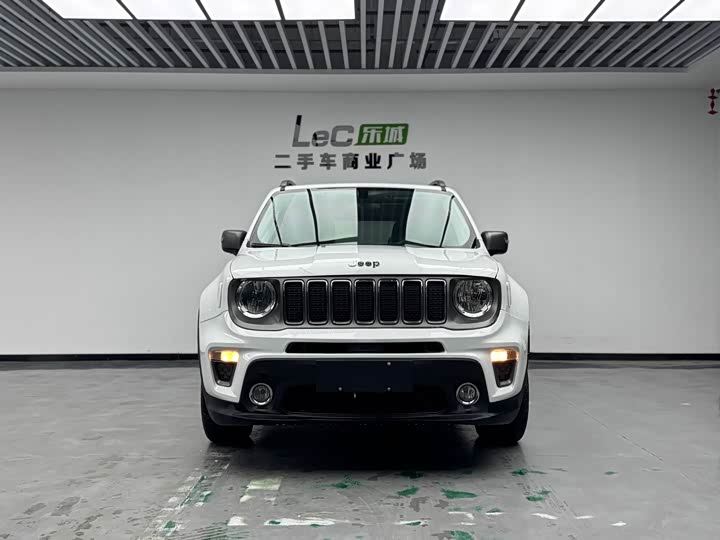 Jeep Renegade 2019 2019款 220T 自动精英版