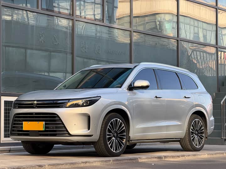 Aito M7 2024 2024款 1.5T 四驱Plus版 5座