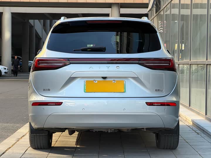 Aito M7 2024 2024款 1.5T 四驱Plus版 5座