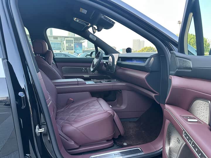 Nio ES8 2026 2026款 七座行政豪华版