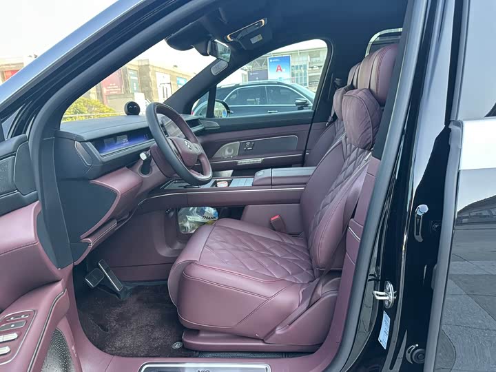 Nio ES8 2026 2026款 七座行政豪华版