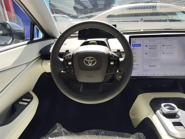 Toyota bZ5 2025 2025款 550 PRO智行版