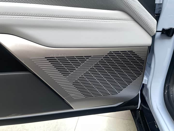 HiPhi Z 2023 2023款 五座版