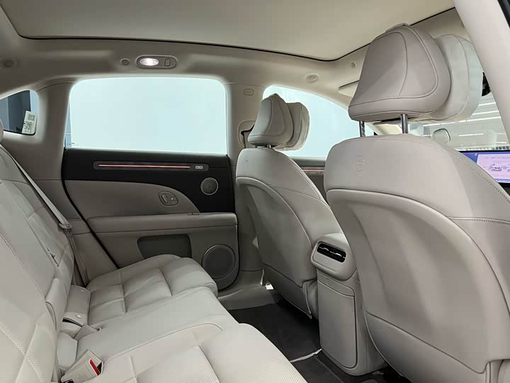 IM motors LS6 2026 2026款 增程 52 Max