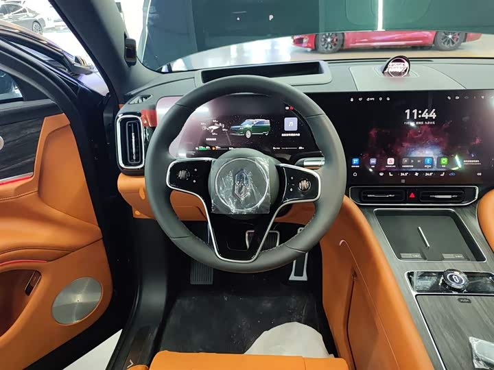 Aito M9 2025 2025款 增程 Ultra版 52kWh 6座版