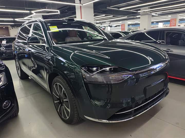 Aito M9 2025 2025款 增程 Ultra版 52kWh 6座版