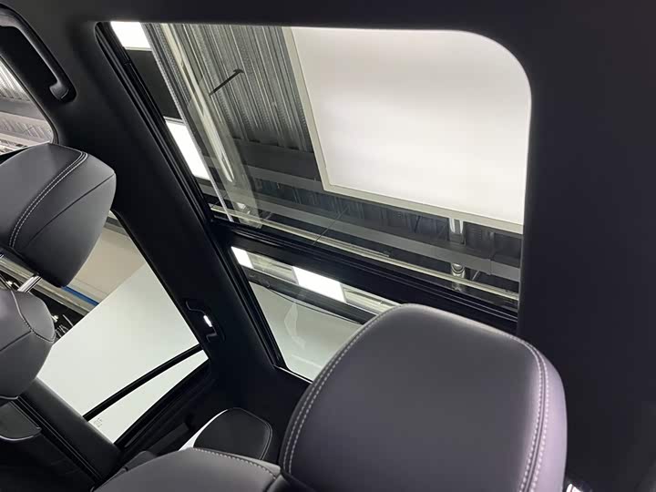 GAC Trumpchi GS8 2025 2025款 领航系列 2.0TGDI 四驱豪华版 5座