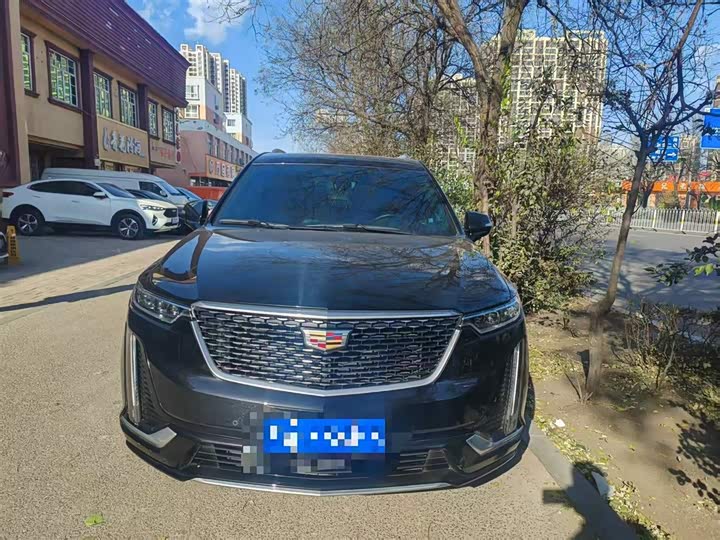 Cadillac XT6 2022 2022款 2.0T 六座四驱豪华型