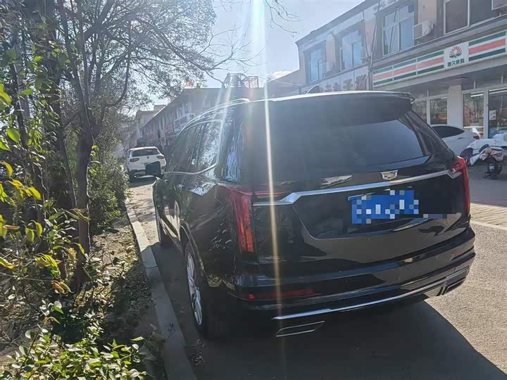 Cadillac XT6 2022 2022款 2.0T 六座四驱豪华型