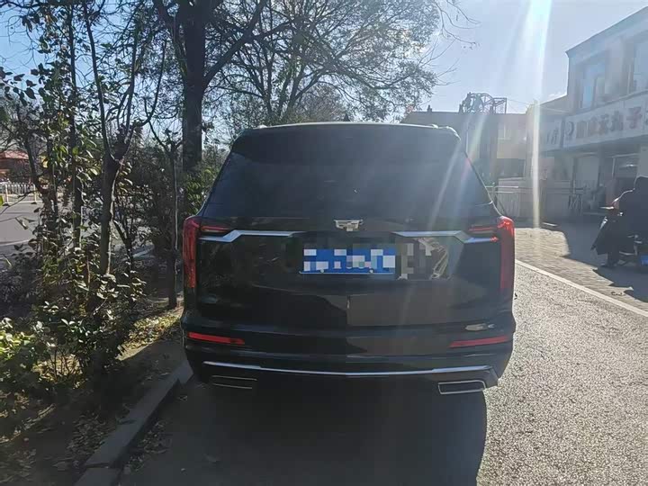 Cadillac XT6 2022 2022款 2.0T 六座四驱豪华型