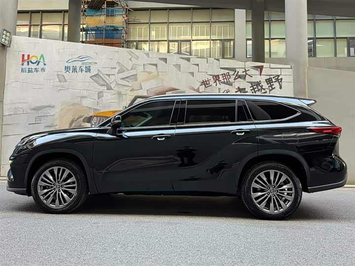 Toyota Highlander 2024 2024款 380T 四驱尊贵版 7座