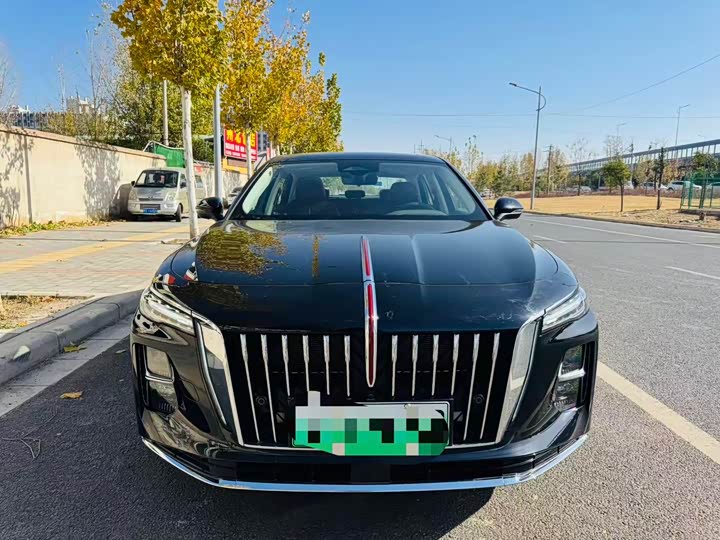 2025 Hongqi H5 Hybrid