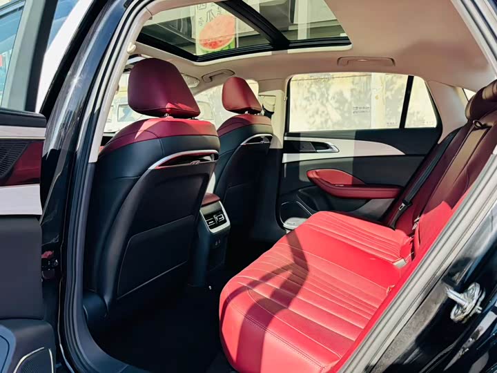 Hongqi H5 Hybrid 2025 2025款 130 超混版