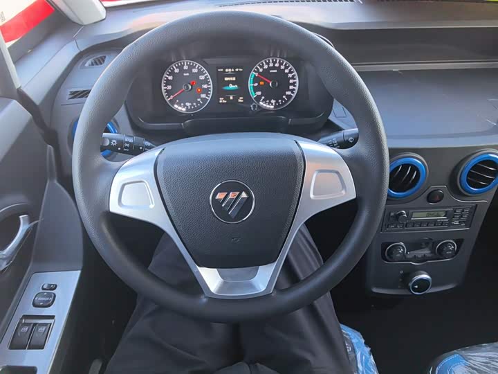 Foton Smart Smurf E7 2024 2024款 改款 纯电动厢式运输车 平顶2座 亿纬锂能41.86kWh