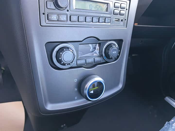 Foton Smart Smurf E7 2024 2024款 改款 纯电动厢式运输车 平顶2座 亿纬锂能41.86kWh