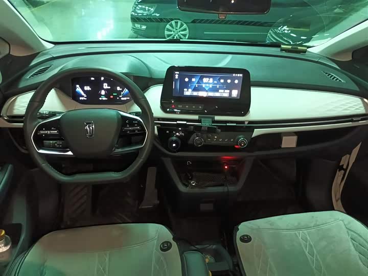 Bestune NAT 2023 2023款 PRO 舒享出行加长换电版 401km