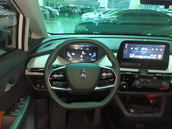 Bestune NAT 2023 2023款 PRO 舒享出行加长换电版 401km