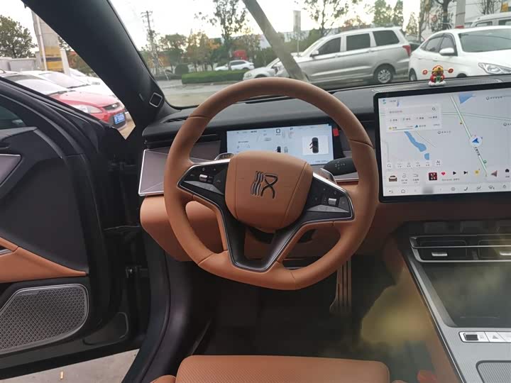 BYD Han L 2025 2025款 DM-p 四驱激光雷达旗舰型