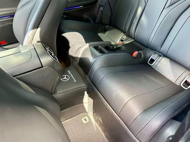 Mercedes-Benz CLE-Class 2024 2024款 CLE 300 4MATIC 动感型轿跑车