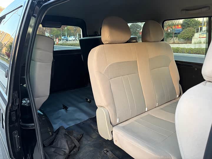 Dongfeng Forthing Lingzhi M5 2023 2023款 M5L 1.6L 基本型 7座