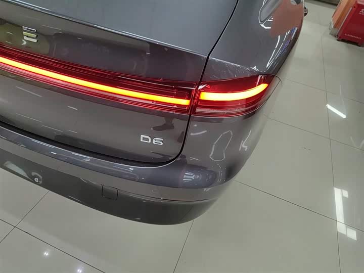 Roewe D6 2025 2025款 450km 尊享版