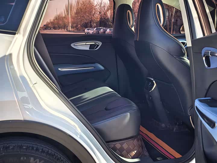 Bestune T90 2023 2023款 1.5T DCT 自动豪华型