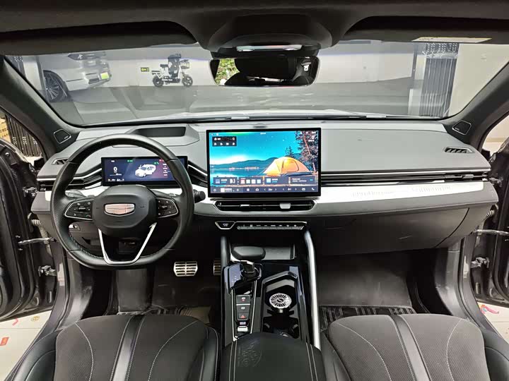 Geely Preface 2025 2025款 东方曜 2.0TD 望月版