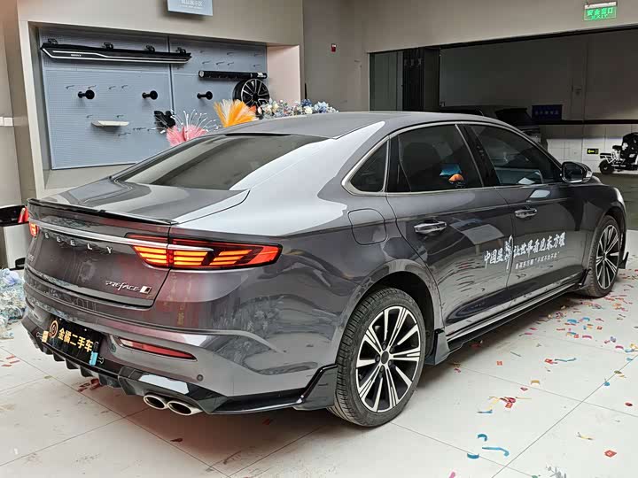 Geely Preface 2025 2025款 东方曜 2.0TD 望月版