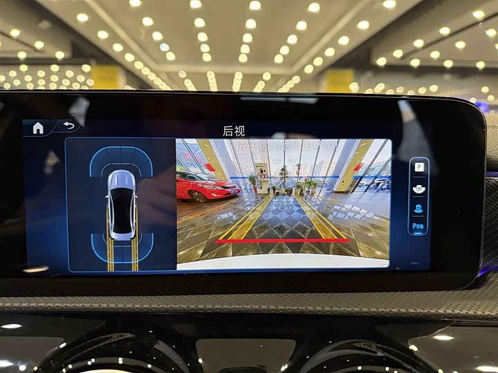 Mercedes-Benz A-Class 2025 2025款 A 200 L 时尚型