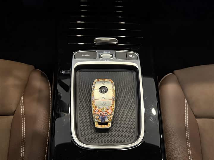 Mercedes-Benz A-Class 2025 2025款 A 200 L 时尚型