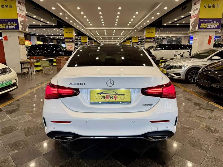 Mercedes-Benz A-Class 2025 2025款 A 200 L 时尚型