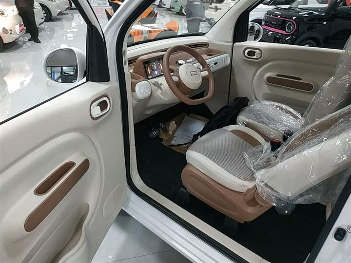 Bestune Pony 2026 2026款 222km 炫彩马