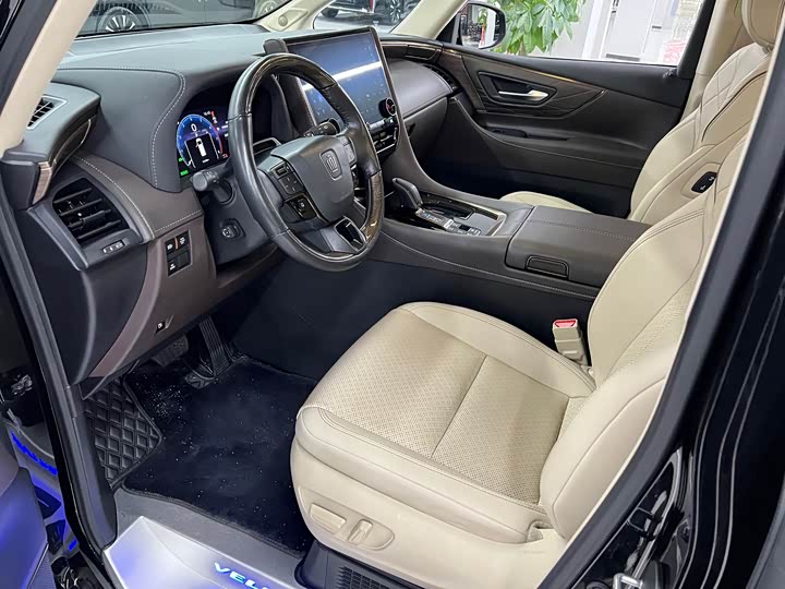 Toyota Vellfire 2024 2024款 皇冠 双擎 2.5L 至尊行政版