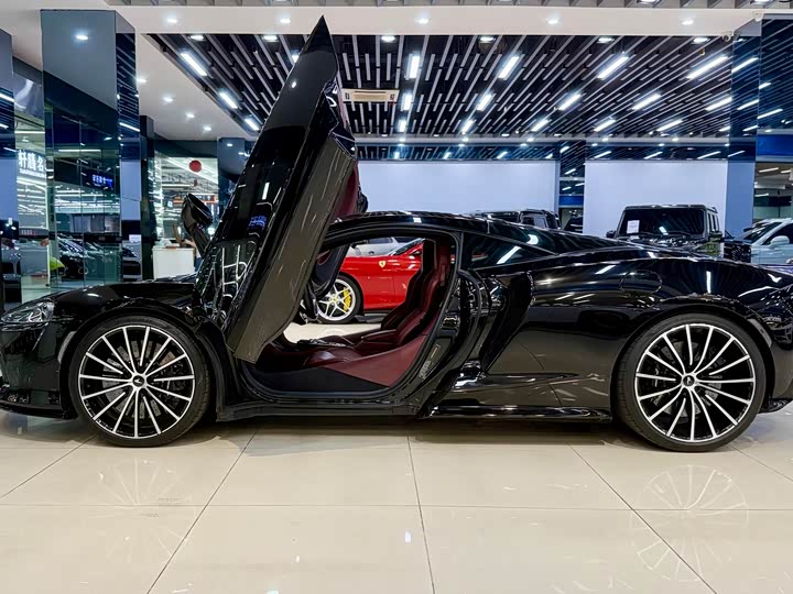 McLaren GT 2022 2022款 4.0T 标准型