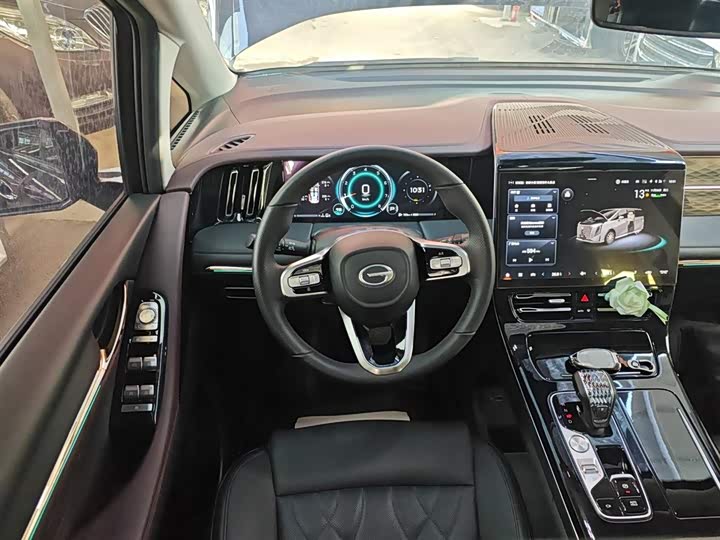 GAC Trumpchi M8 2024 2024款 大师系列 400T 至尊版