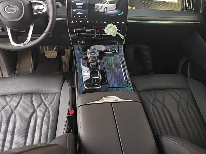 GAC Trumpchi M8 2024 2024款 大师系列 400T 至尊版