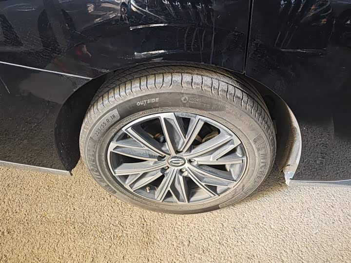 GAC Trumpchi M8 2024 2024款 大师系列 400T 至尊版