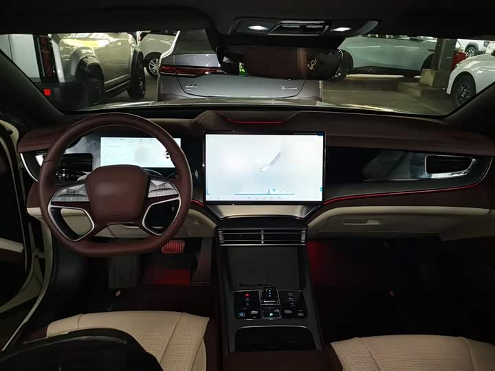 BYD Seal 07 DM-i Hybrid 2025 2025款 智驾版 DM-i 1.5L 125km 尊贵型