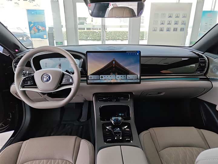 BYD Han 2025 2025款 DM-i 智驾版 125KM激光雷达旗舰型