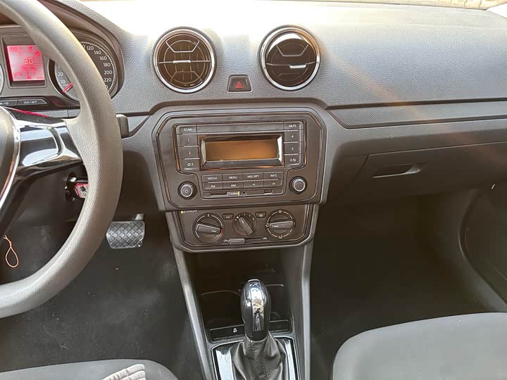 Jetta VA3 2021 2021款 1.5L 自动向上人生版