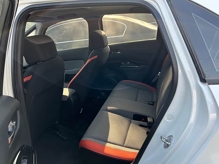 Honda Life 2021 2021款 1.5L CVT SPO-SS灵动版