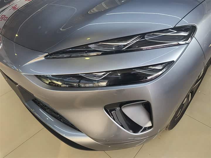 2025 BYD Sea Lion 06 Hybrid/EV