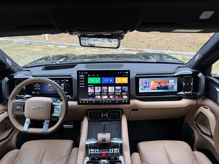 BYD FangChengBao Leopard 8 2025 2025款 智勇旗舰版 7座