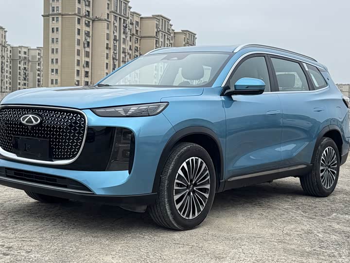 Chery Tiggo 8 Plus C-DM 2025 2025款 1.5T 116km 尊贵型 5座