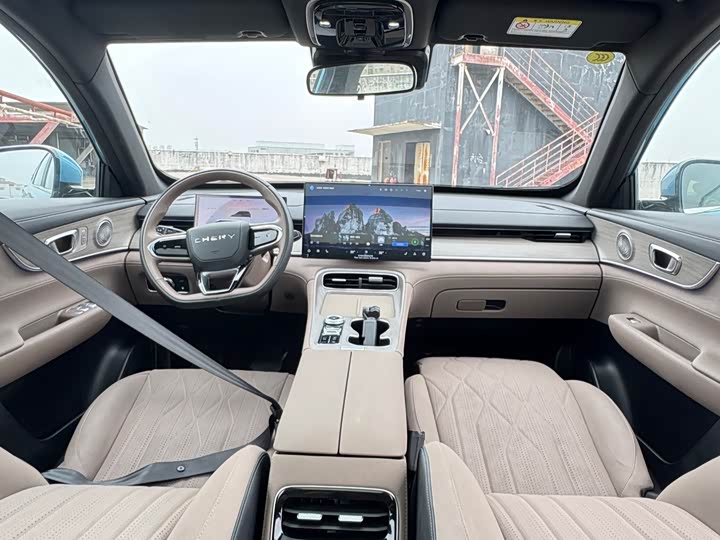 Chery Tiggo 8 Plus C-DM 2025 2025款 1.5T 116km 尊贵型 5座