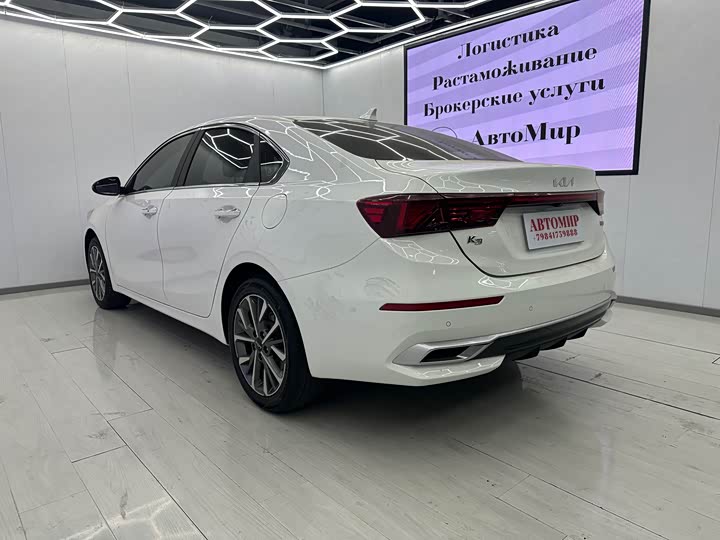 Kia K3 2021 2021款 改款 1.5L CVT时尚版