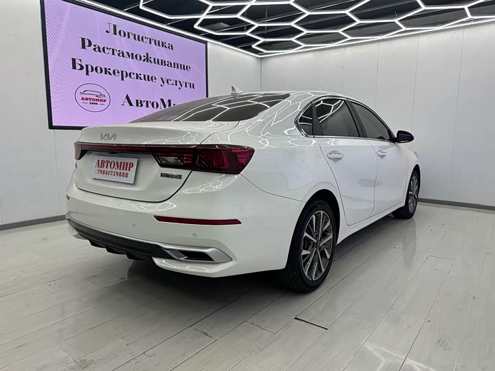 Kia K3 2021 2021款 改款 1.5L CVT时尚版