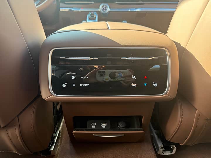 Tank 700 Hybrid 2024 2024款 Hi4-T 极境版