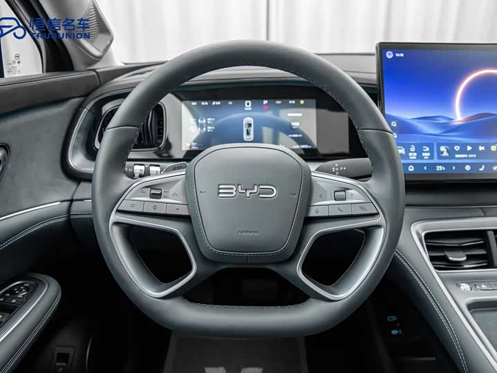 BYD Sea Lion 07 DM-i Hybrid 2025 2025款 150 领航+版